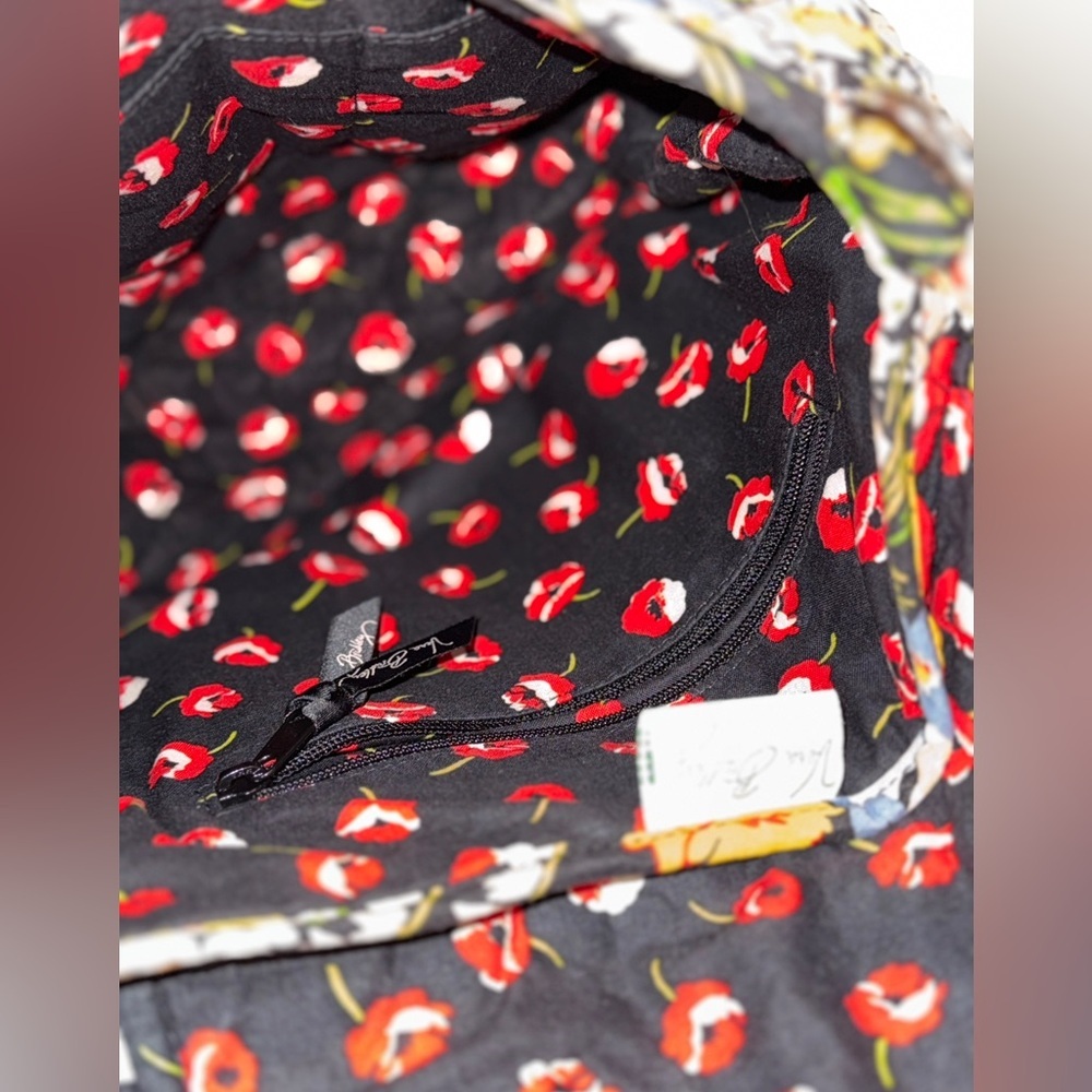 Vera Bradley Crossbody Saddle Up Bag Retired Poppy Fields pattern. - Picture 8 of 10